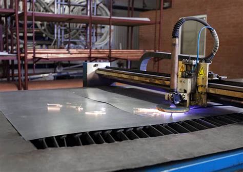 sheet metal cutting services